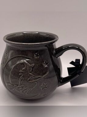 Cobwebs & Cauldrons Halloween Embossed Charcoal Cauldron Mug Witch & Moon LG NWT